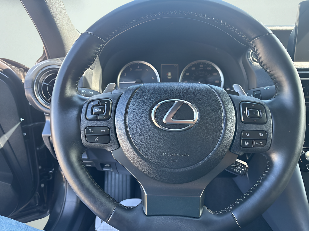 2025 Lexus IS 350 F SPORT Design