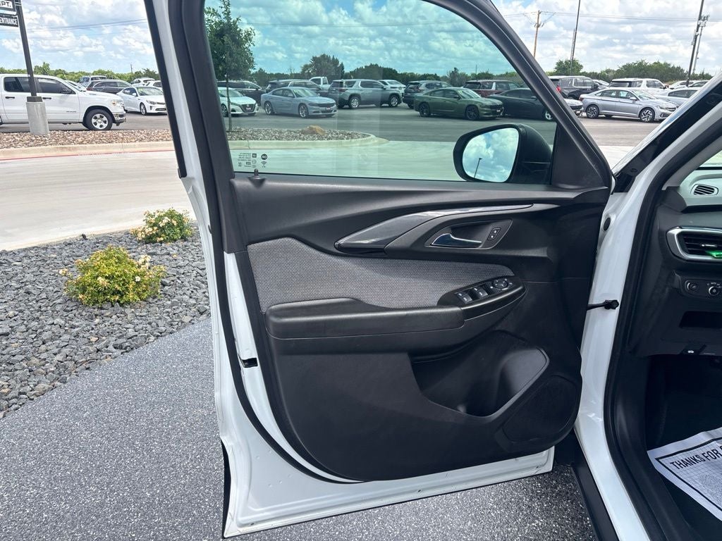2023 Chevrolet TrailBlazer LS