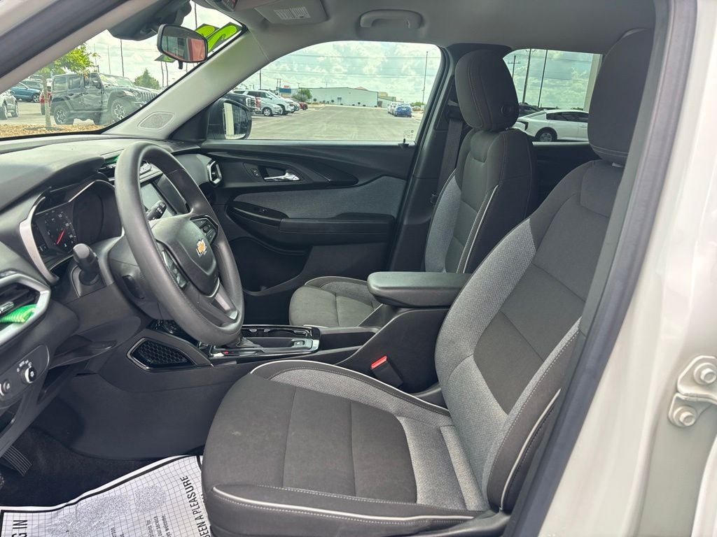 2023 Chevrolet TrailBlazer LS