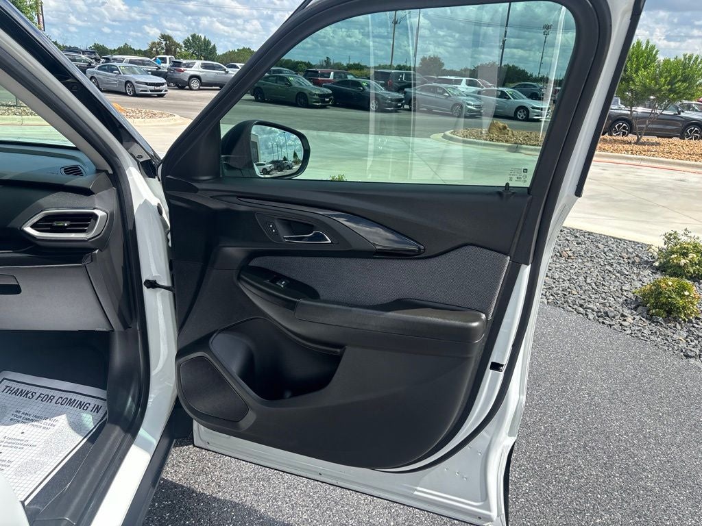 2023 Chevrolet TrailBlazer LS