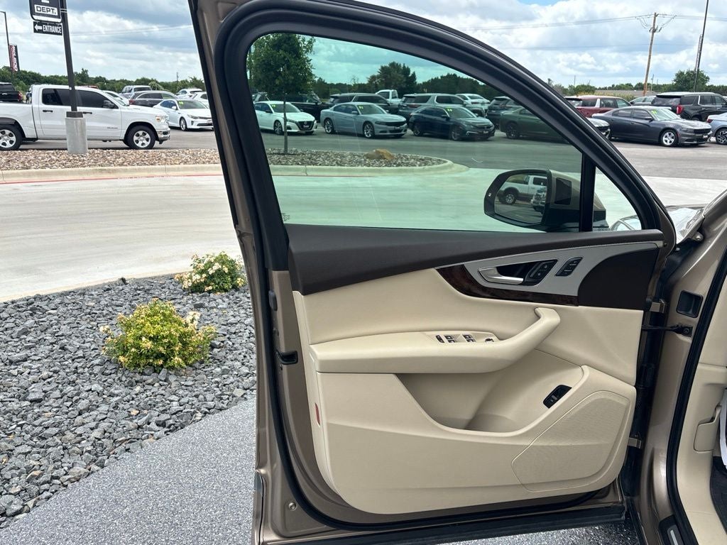 2019 Audi Q7 45 Premium quattro