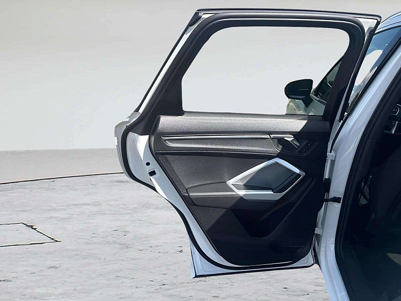 2023 Audi Q3 Premium S Line quattro