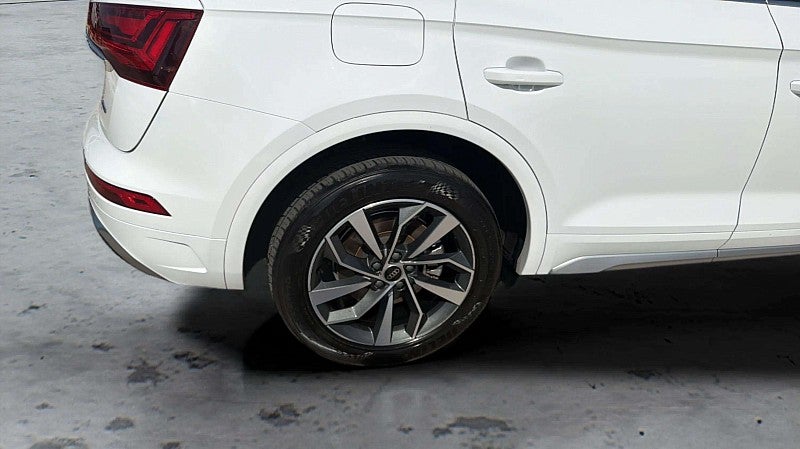 2024 Audi Q5 45 S line Premium quattro