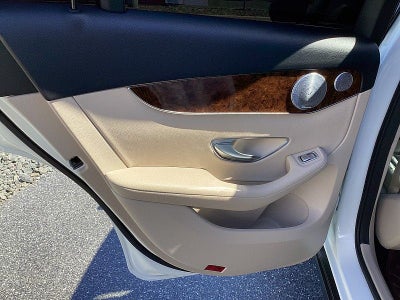 2019 Mercedes-Benz GLC GLC 300